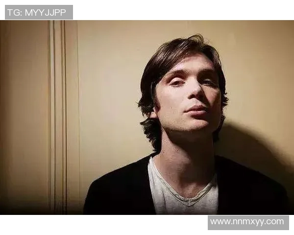 足球巨星9点11分事件背后的人生转折与赛场传奇故事